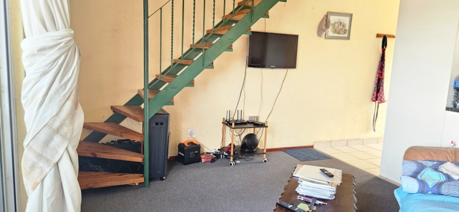 2 Bedroom Property for Sale in Bromhof Gauteng