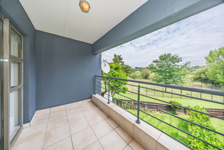 2 Bedroom Property for Sale in Greenstone Hill Gauteng