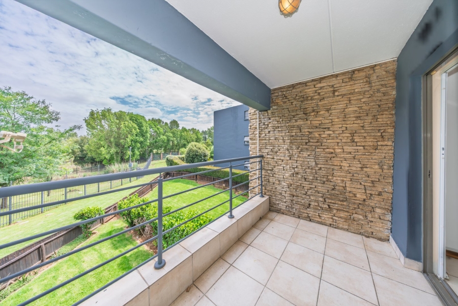 2 Bedroom Property for Sale in Greenstone Hill Gauteng