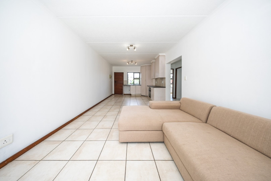 2 Bedroom Property for Sale in Greenstone Hill Gauteng