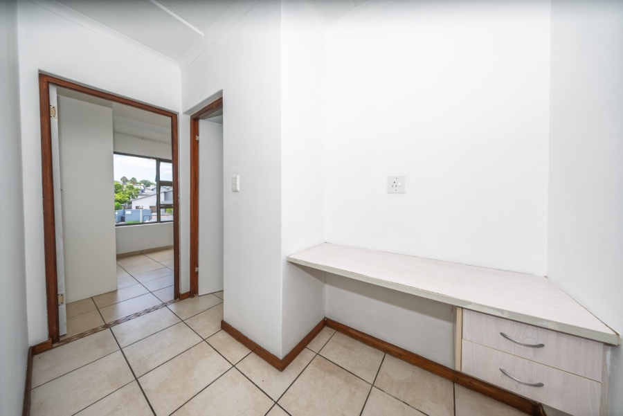 2 Bedroom Property for Sale in Greenstone Hill Gauteng