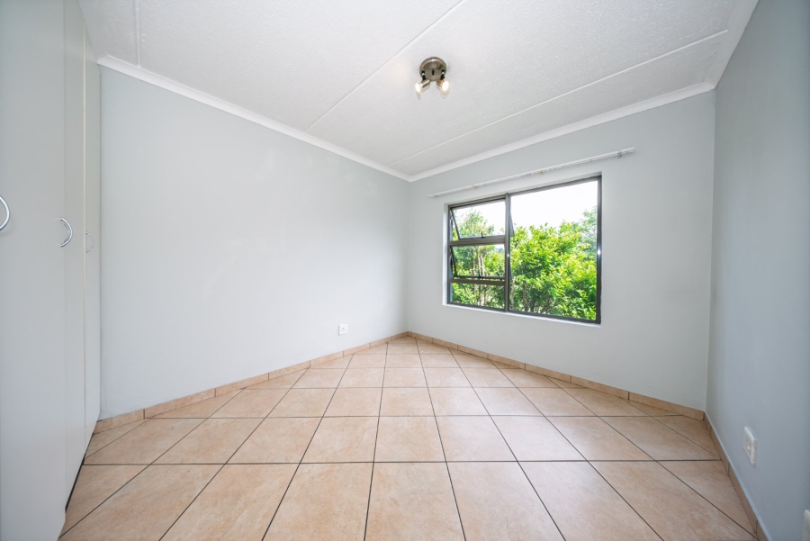 2 Bedroom Property for Sale in Greenstone Hill Gauteng