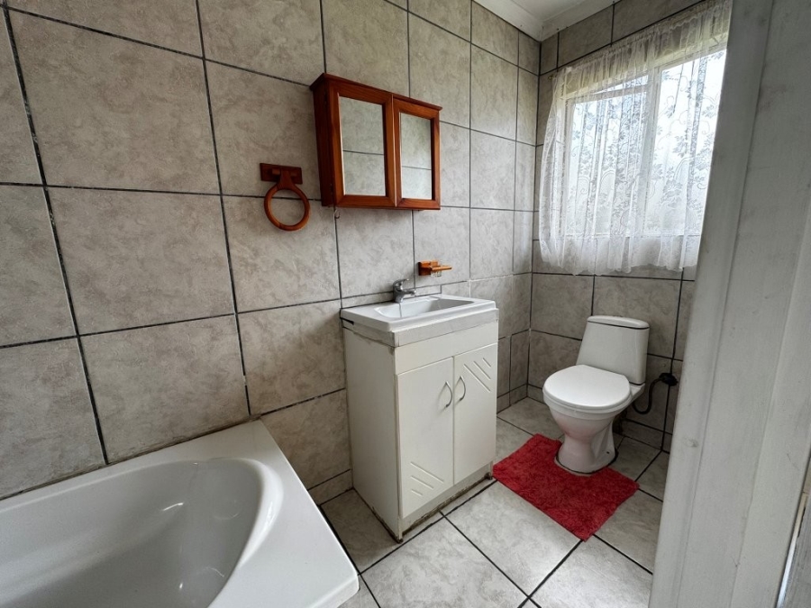 4 Bedroom Property for Sale in Birchleigh Gauteng