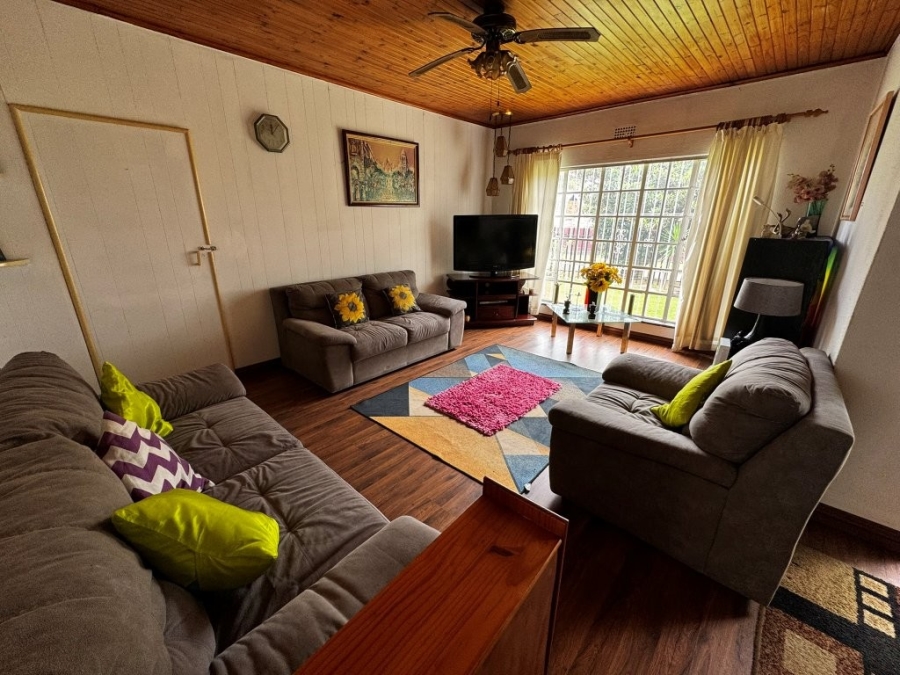 4 Bedroom Property for Sale in Birchleigh Gauteng