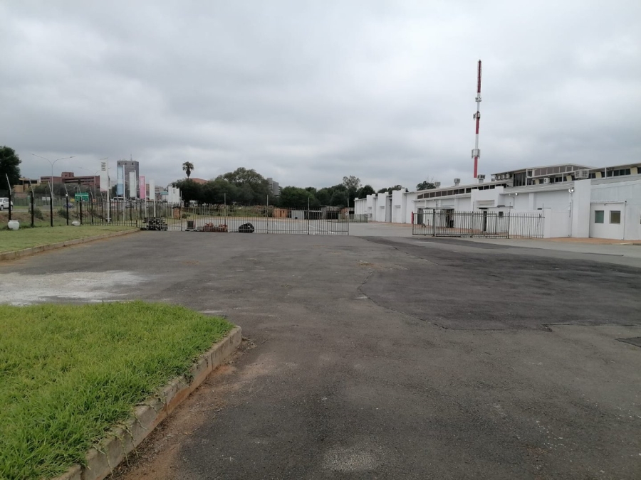 To Let commercial Property for Rent in Kempton Park Central Gauteng