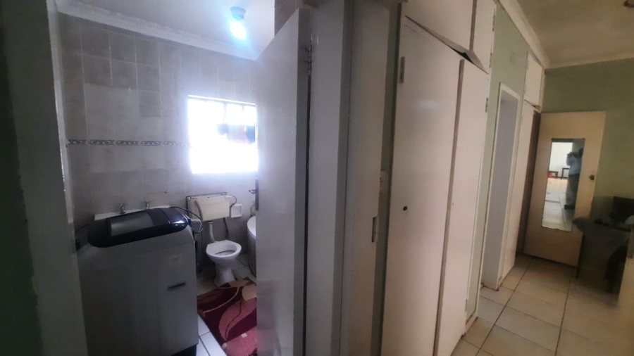 3 Bedroom Property for Sale in Birchleigh North Gauteng