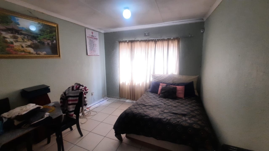 3 Bedroom Property for Sale in Birchleigh North Gauteng