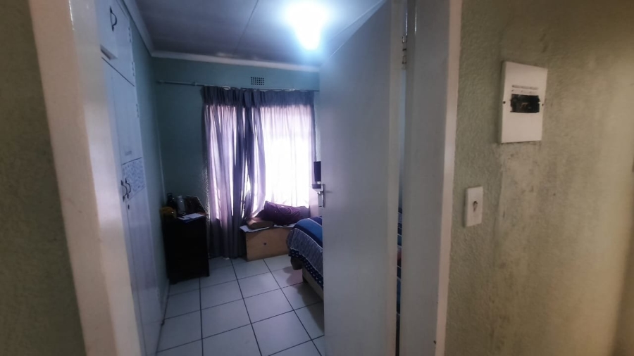 3 Bedroom Property for Sale in Birchleigh North Gauteng