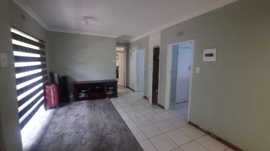 3 Bedroom Property for Sale in Birchleigh North Gauteng