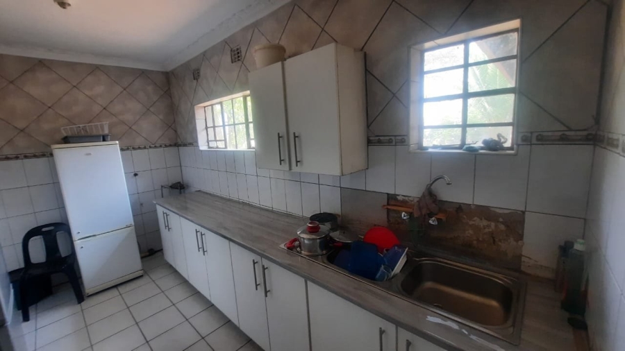 3 Bedroom Property for Sale in Birchleigh North Gauteng