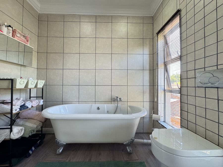 3 Bedroom Property for Sale in Lyttelton Manor Gauteng