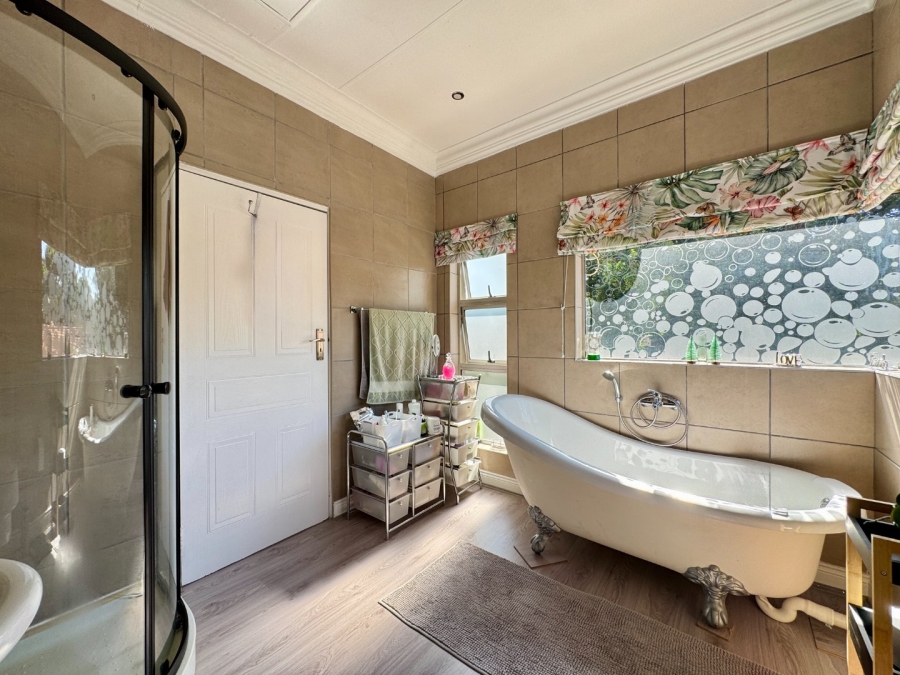 3 Bedroom Property for Sale in Lyttelton Manor Gauteng