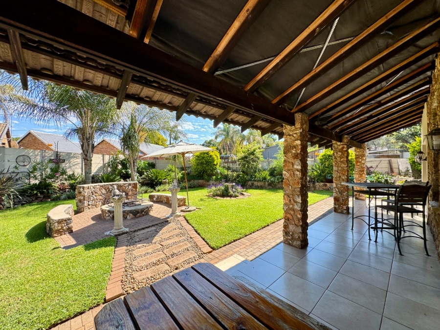 3 Bedroom Property for Sale in Lyttelton Manor Gauteng