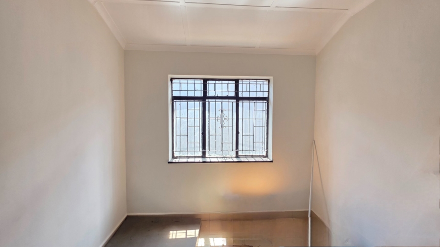To Let 2 Bedroom Property for Rent in Laudium Gauteng