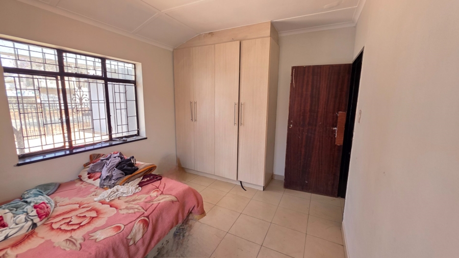 To Let 2 Bedroom Property for Rent in Laudium Gauteng