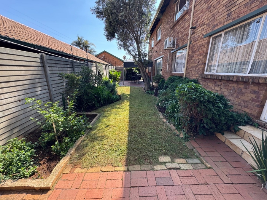 4 Bedroom Property for Sale in Terenure Gauteng