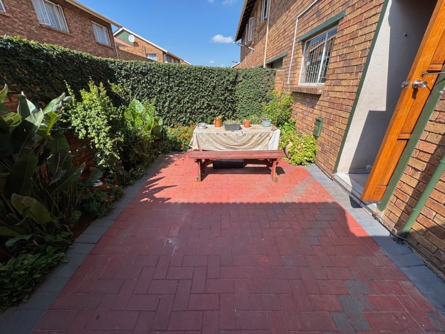 4 Bedroom Property for Sale in Terenure Gauteng