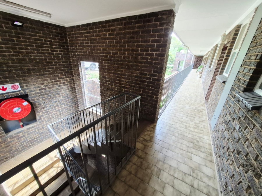 To Let 3 Bedroom Property for Rent in La Montagne Gauteng