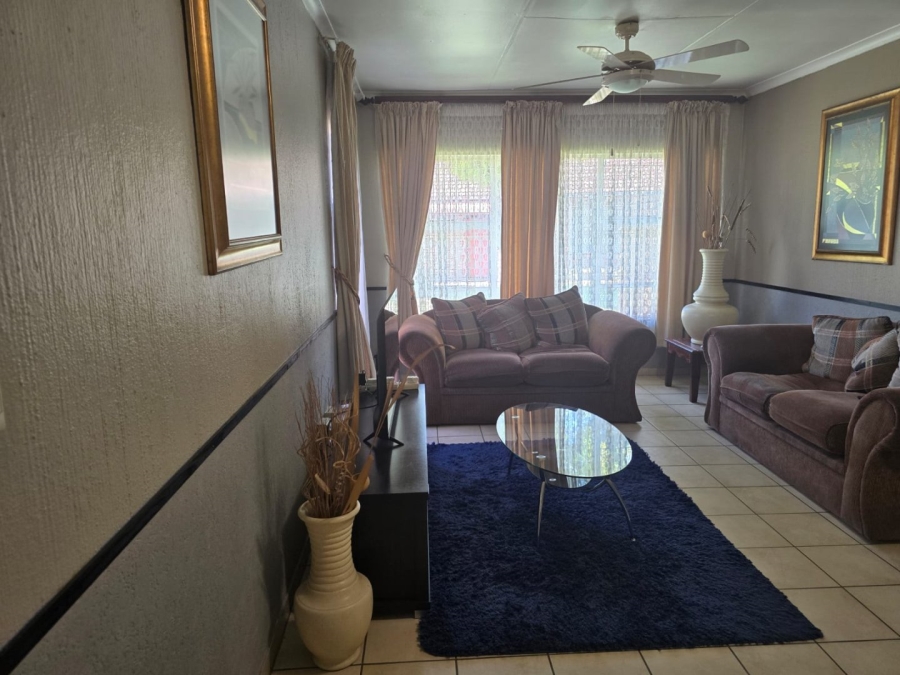 1 Bedroom Property for Sale in Witfield Gauteng