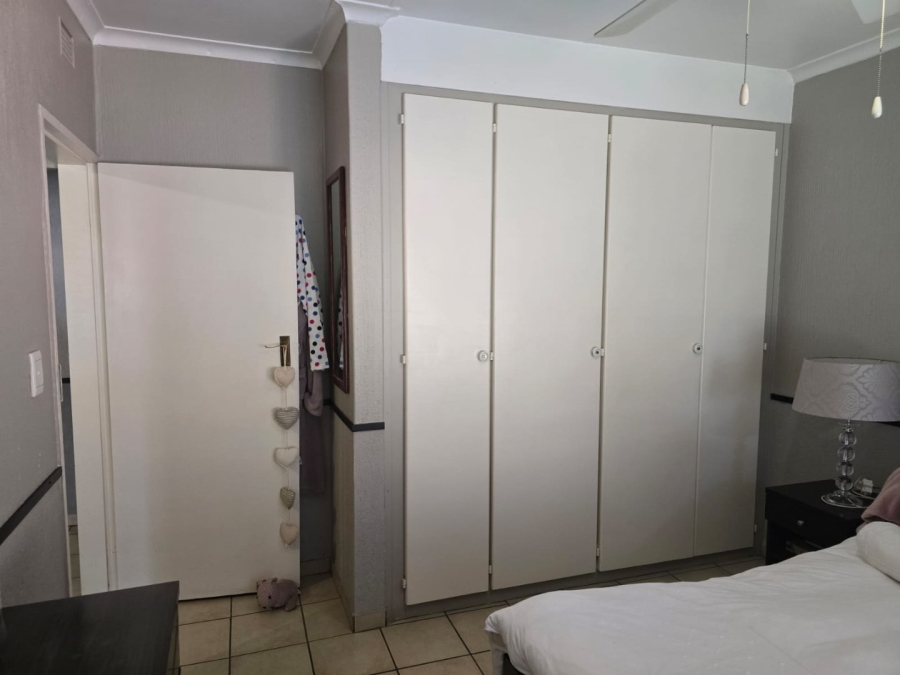 1 Bedroom Property for Sale in Witfield Gauteng