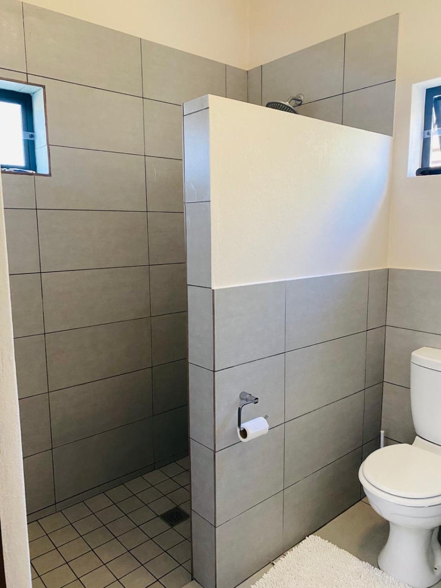 To Let 2 Bedroom Property for Rent in Jackal Creek Golf Estate Gauteng