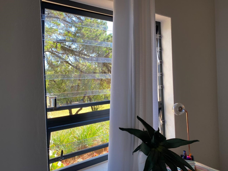 To Let 2 Bedroom Property for Rent in Jackal Creek Golf Estate Gauteng