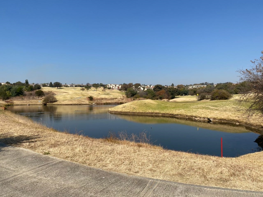 To Let 2 Bedroom Property for Rent in Jackal Creek Golf Estate Gauteng