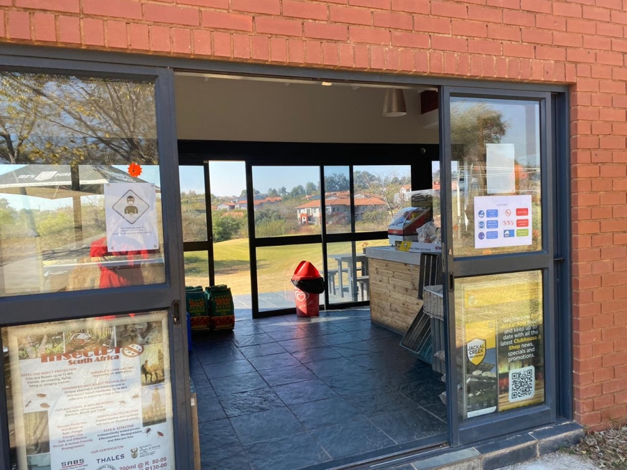 To Let 2 Bedroom Property for Rent in Jackal Creek Golf Estate Gauteng