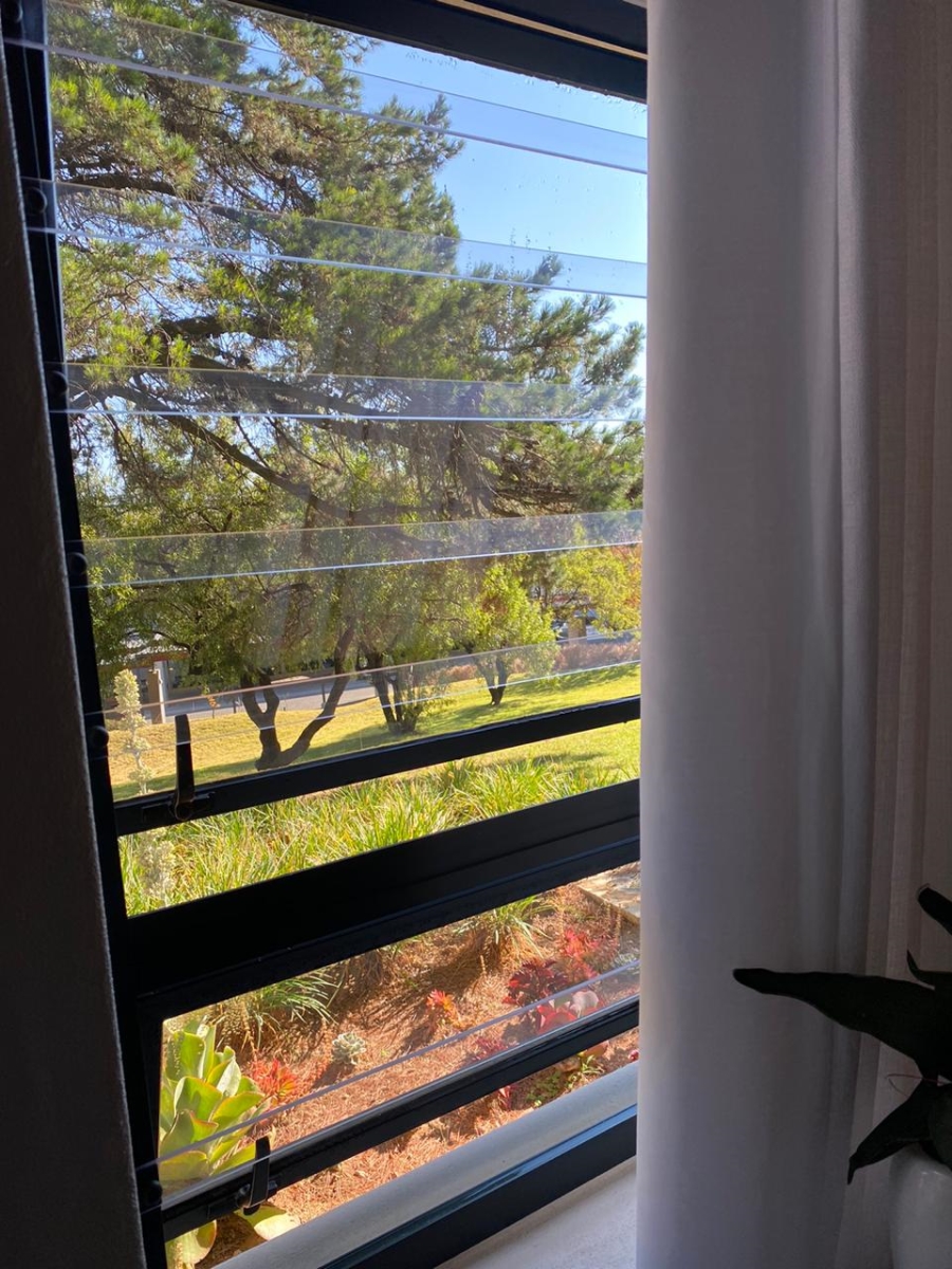 To Let 2 Bedroom Property for Rent in Jackal Creek Golf Estate Gauteng