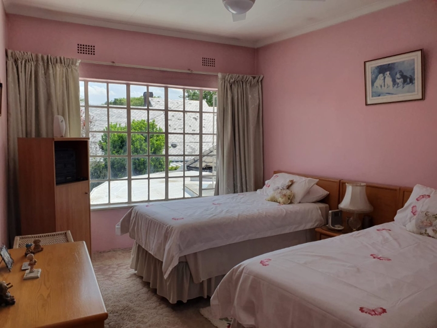 4 Bedroom Property for Sale in Dowerglen Ext 2 Gauteng