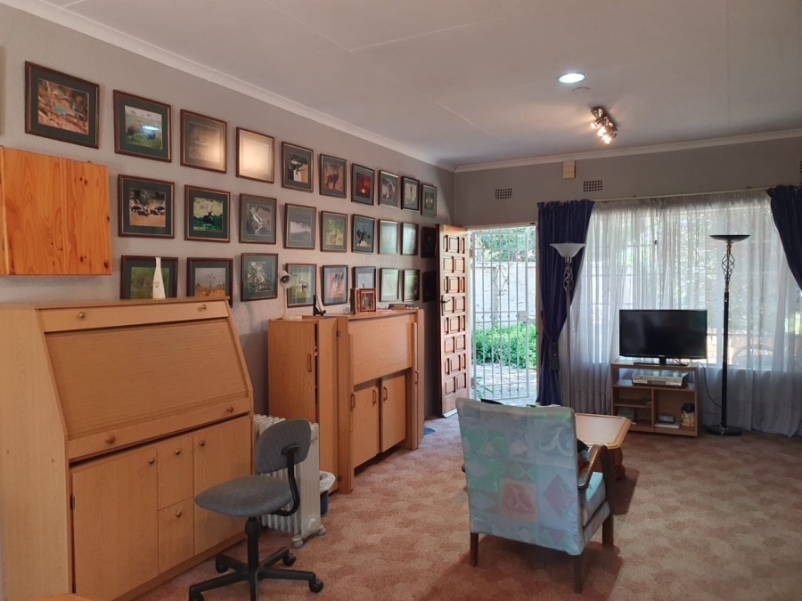 4 Bedroom Property for Sale in Dowerglen Ext 2 Gauteng