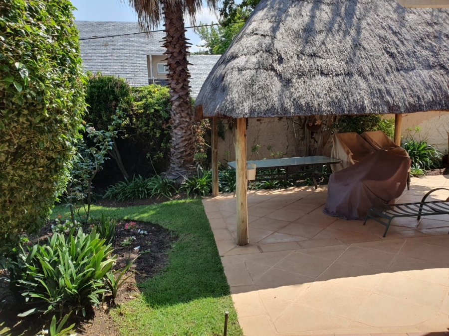 4 Bedroom Property for Sale in Dowerglen Ext 2 Gauteng