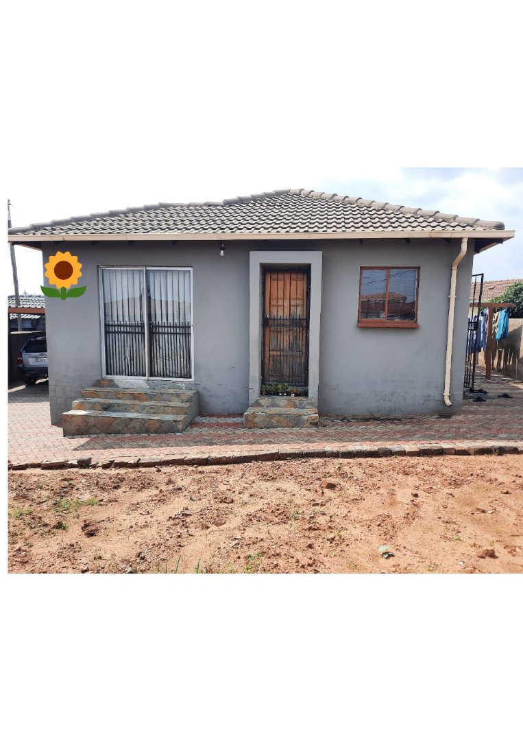 3 Bedroom Property for Sale in Clayville Gauteng
