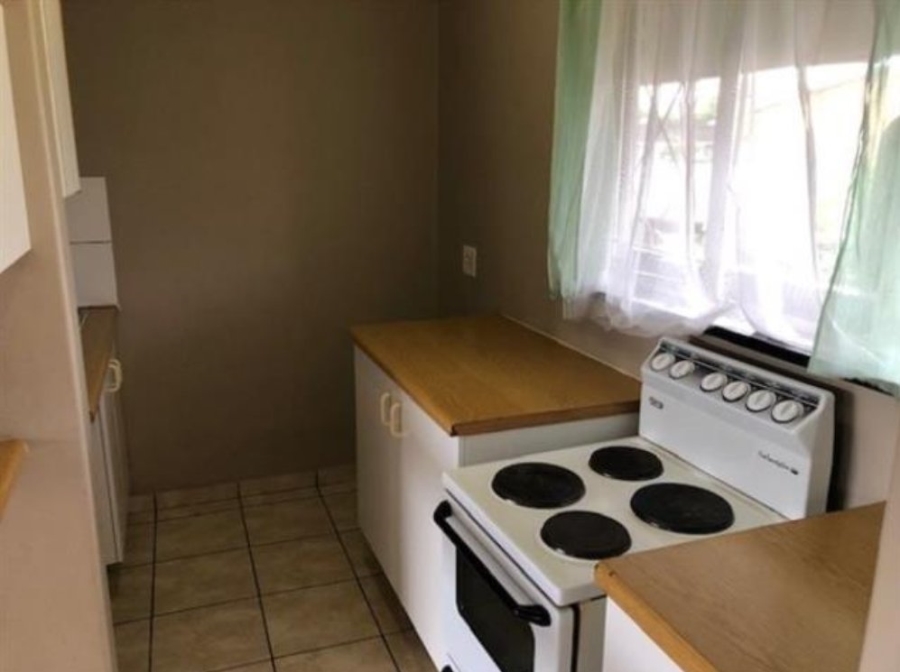 1 Bedroom Property for Sale in Edenvale Central Gauteng