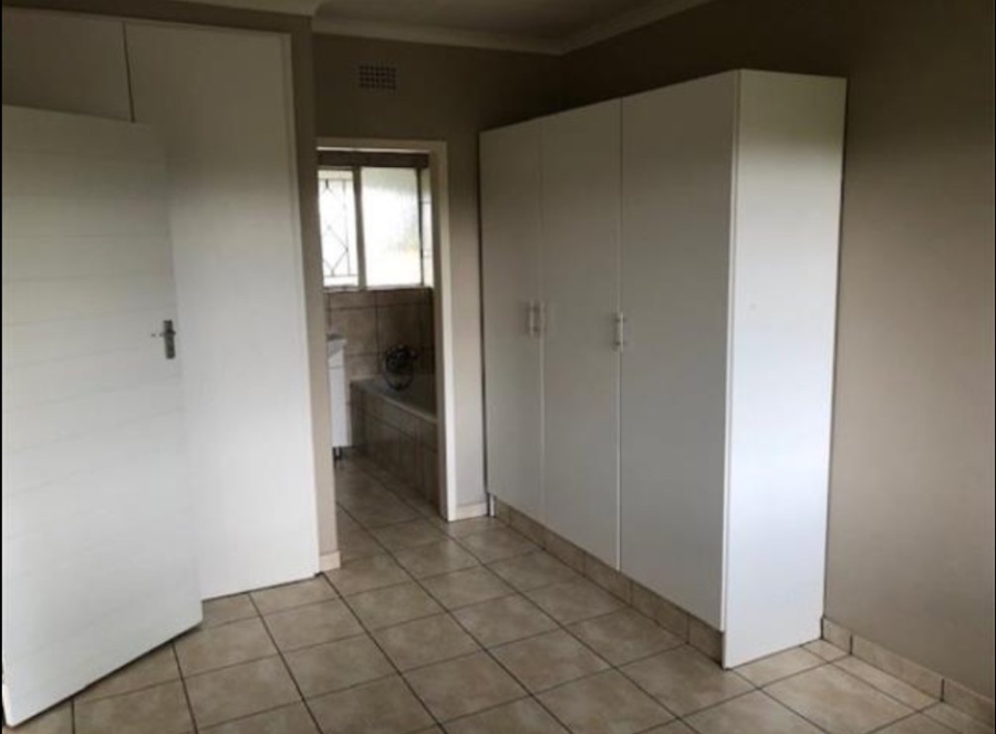 1 Bedroom Property for Sale in Edenvale Central Gauteng
