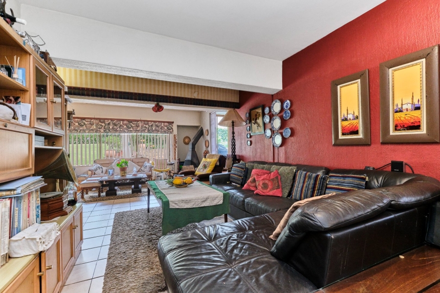 5 Bedroom Property for Sale in Northcliff Gauteng