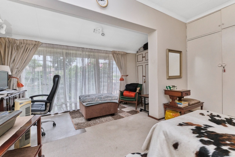 5 Bedroom Property for Sale in Northcliff Gauteng