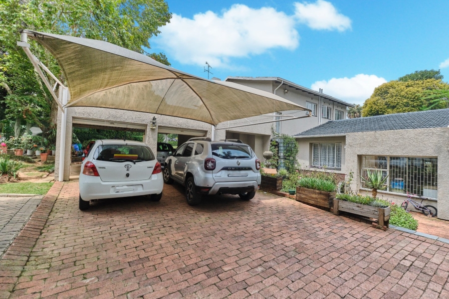 5 Bedroom Property for Sale in Northcliff Gauteng
