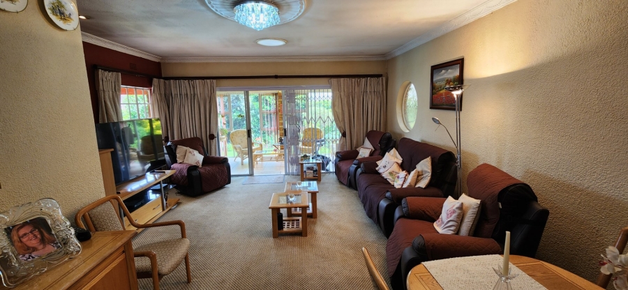 4 Bedroom Property for Sale in Dowerglen Ext 2 Gauteng