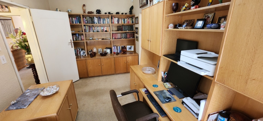 4 Bedroom Property for Sale in Dowerglen Ext 2 Gauteng