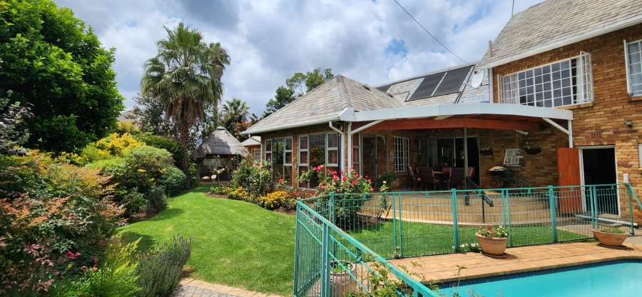 4 Bedroom Property for Sale in Dowerglen Ext 2 Gauteng
