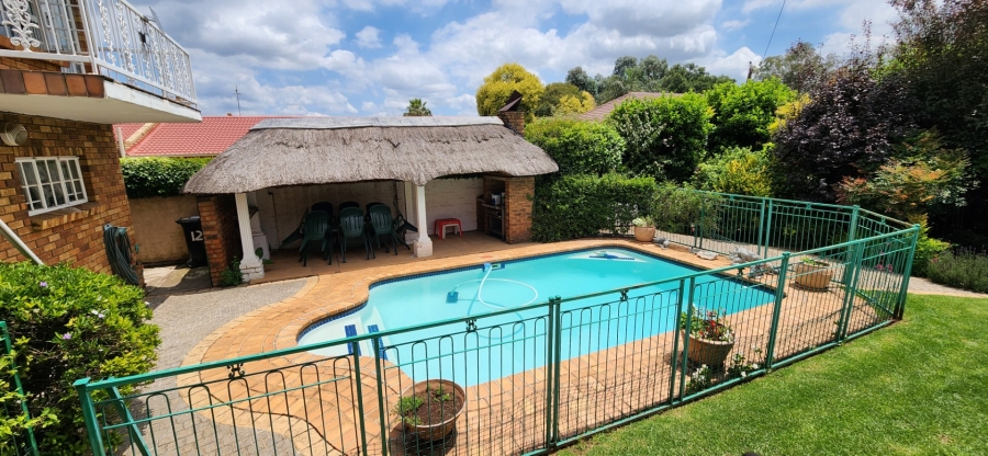4 Bedroom Property for Sale in Dowerglen Ext 2 Gauteng