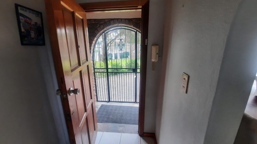 3 Bedroom Property for Sale in Birchleigh North Gauteng