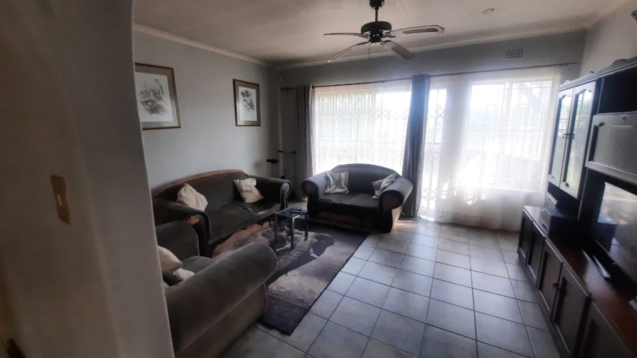 3 Bedroom Property for Sale in Birchleigh North Gauteng