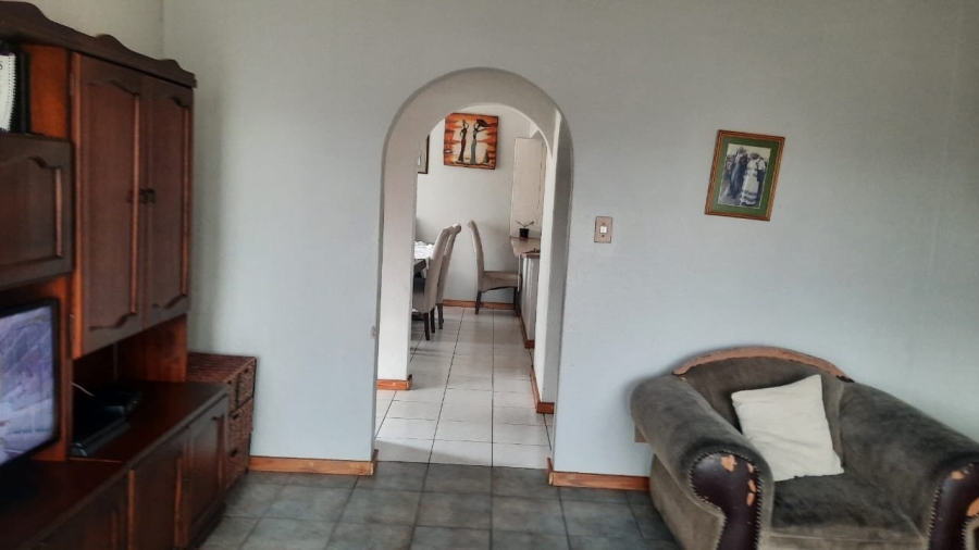 3 Bedroom Property for Sale in Birchleigh North Gauteng