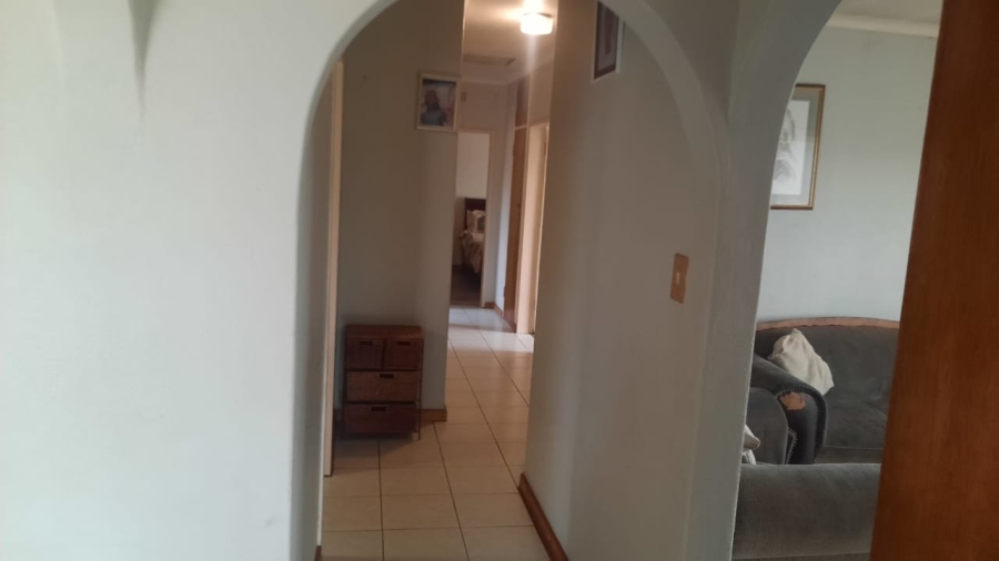 3 Bedroom Property for Sale in Birchleigh North Gauteng