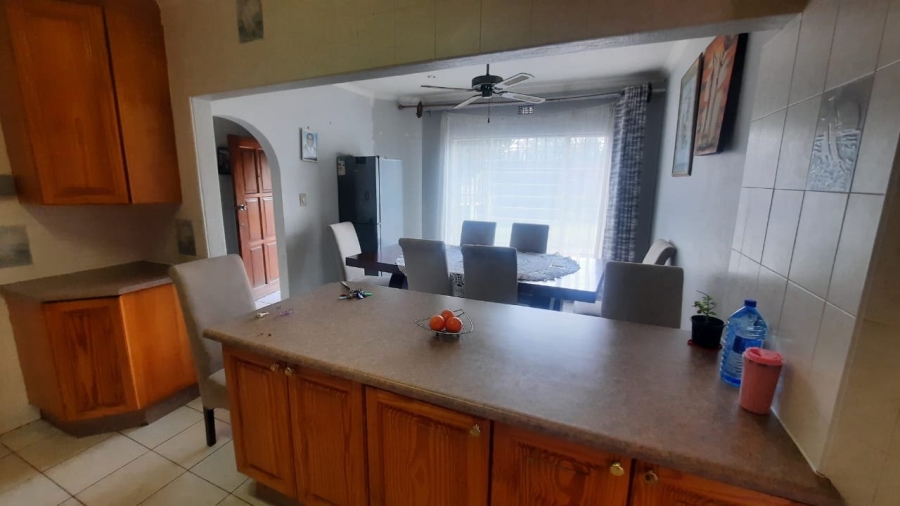 3 Bedroom Property for Sale in Birchleigh North Gauteng