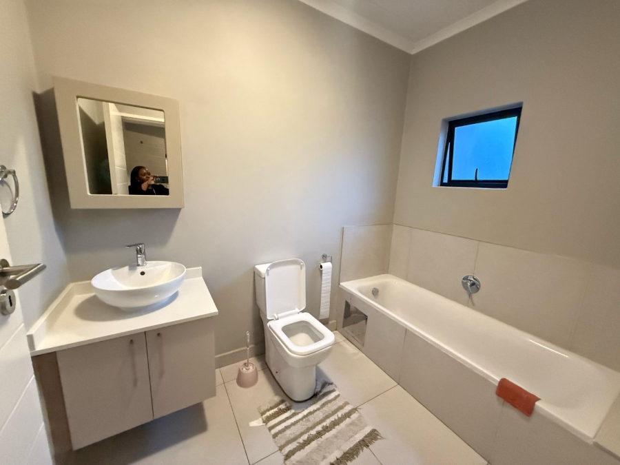 To Let 2 Bedroom Property for Rent in Carlswald Gauteng