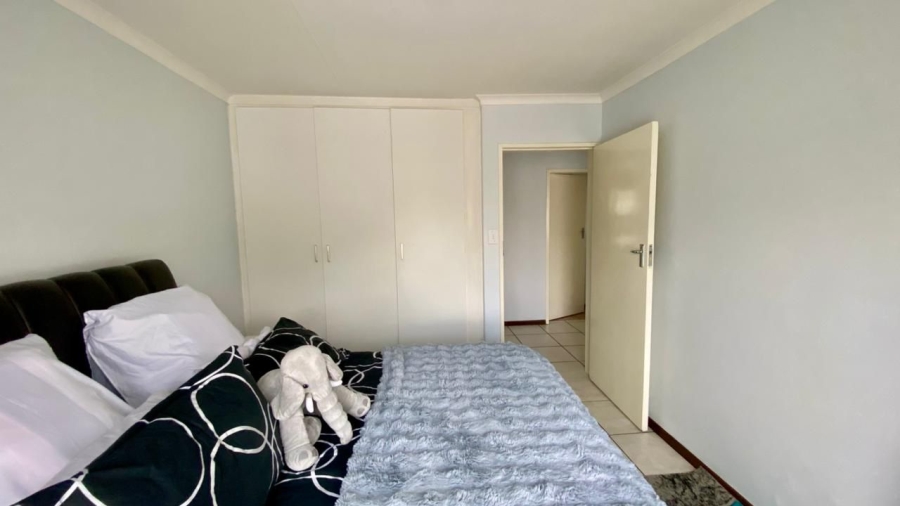 To Let 3 Bedroom Property for Rent in Beyers Park Gauteng