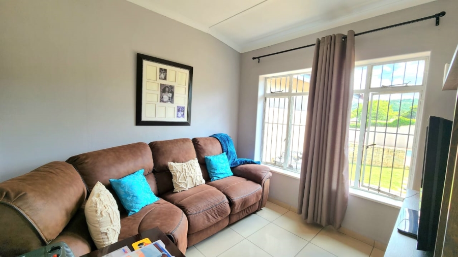 4 Bedroom Property for Sale in Mondeor Gauteng